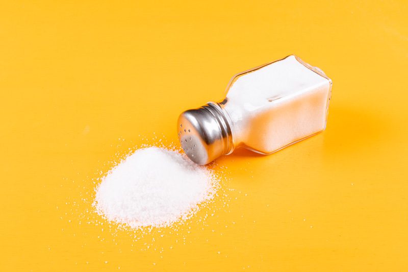 حذف نمک از برنامه غذایی